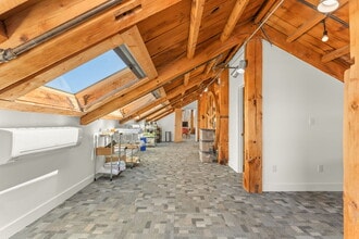 40R Merrimac St, Newburyport, MA à louer Photo intérieure– Image 2 sur 25