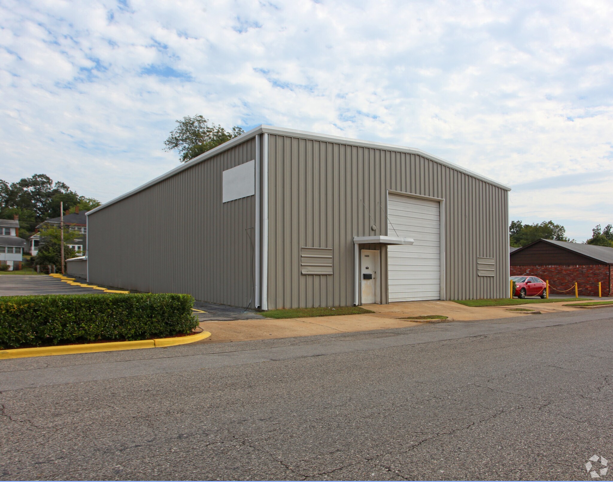 1623 Carolina Ave, Bessemer, AL à louer Photo principale– Image 1 sur 10