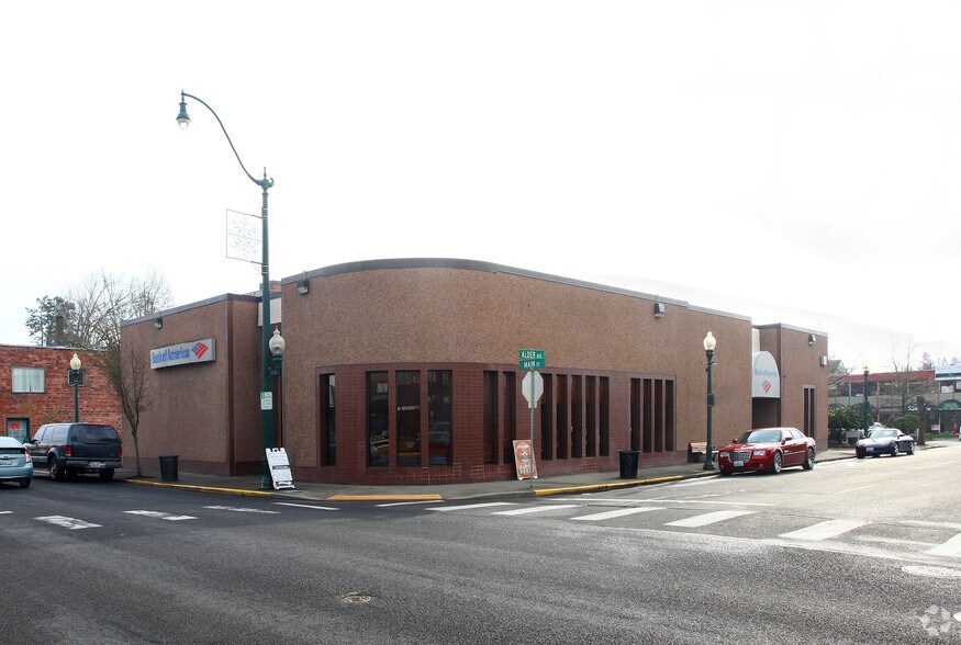 921 Alder Ave, Sumner, WA à louer - Photo de l’immeuble – Image 3 sur 7