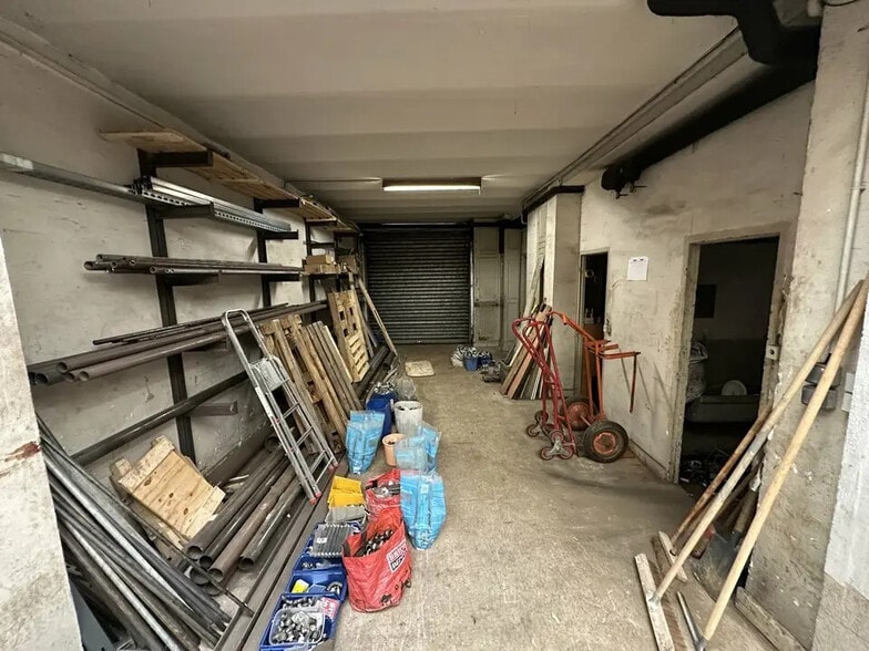 Local d'activités dans Maisons-Alfort à vendre - Photo intérieure – Image 2 sur 5