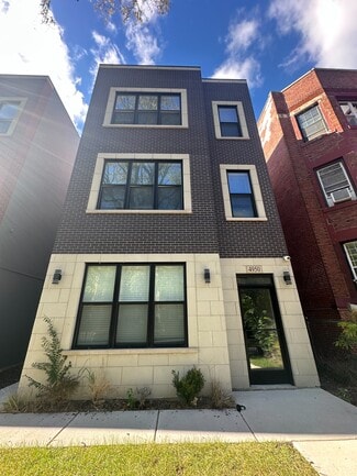 Plus de détails pour 4950 S Michigan Ave, Chicago, IL - Logement à vendre