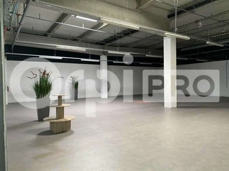 Local commercial dans Nevers à louer - Photo intérieure – Image 1 sur 6