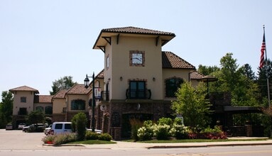 8 E Bridge St, Rockford, MI à louer Photo intérieure– Image 1 sur 2