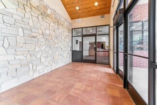 Plus de détails pour 180 Knights Way, Fond Du Lac, WI - Bureau à vendre