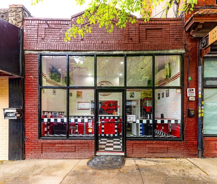 439 Marcus Garvey Blvd, Brooklyn, NY à louer - Photo principale – Image 1 sur 1