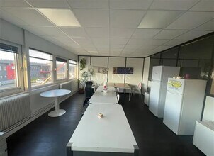 Local d’activités dans Le Blanc-Mesnil à louer Photo intérieure– Image 2 sur 2