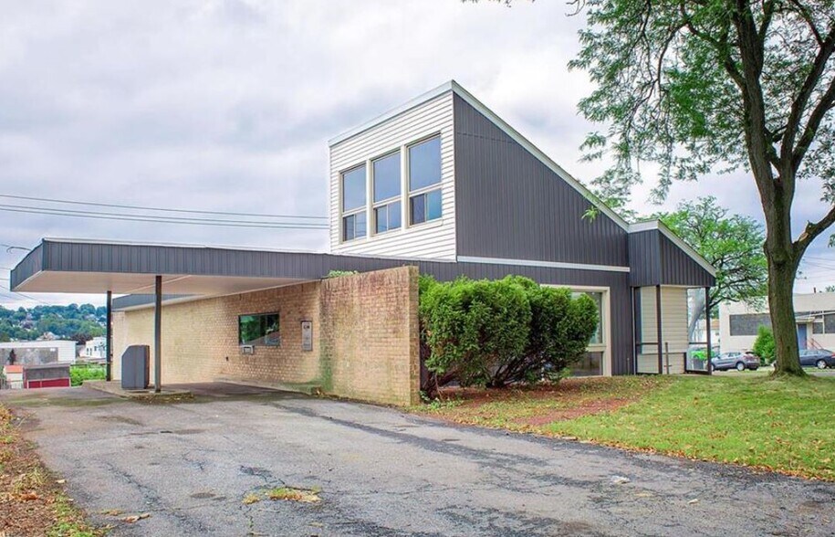 1130 Union Blvd, Allentown, PA à louer - Photo de l’immeuble – Image 2 sur 2