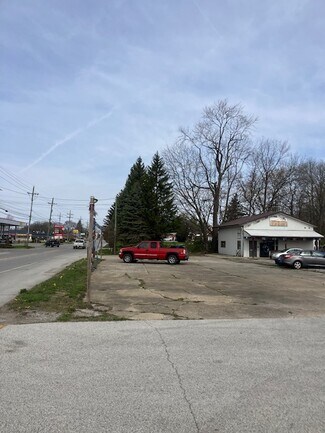 Plus de détails pour 1902 Indianapolis Rd, Crawfordsville, IN - Bureau/Local commercial à louer