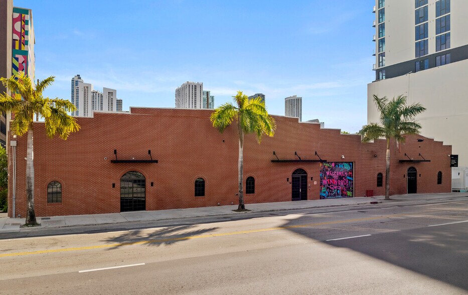 2105 N Miami Ave, Miami, FL à vendre - Photo de l’immeuble – Image 2 sur 9