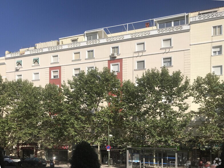 Calle del Príncipe de Vergara, 256, Madrid, Madrid à louer - Photo de l’immeuble – Image 2 sur 2