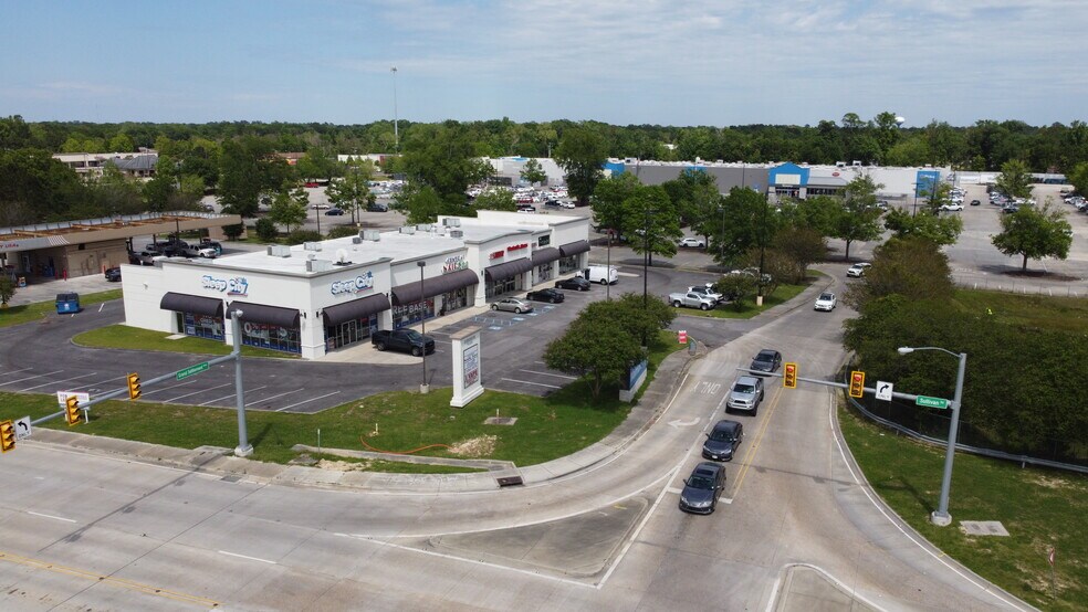 10218 Sullivan Rd, Baton Rouge, LA à louer - Photo de l’immeuble – Image 3 sur 10