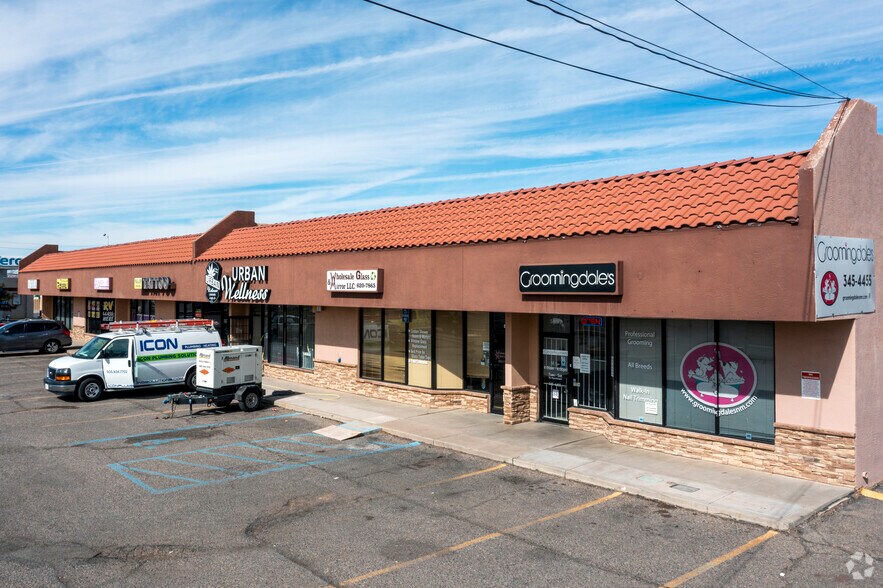 405 Montano Blvd NE, Albuquerque, NM à louer - Photo principale – Image 1 sur 4