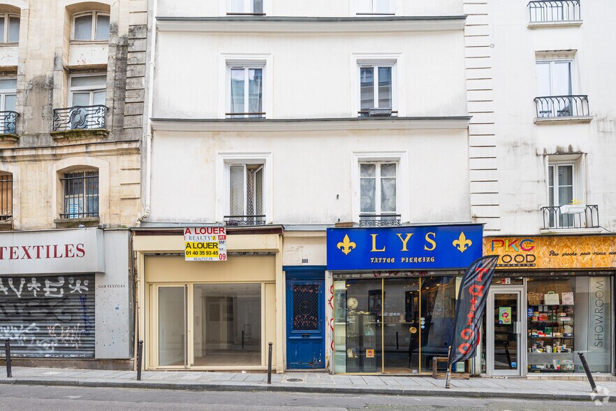 33 Rue De Cléry, Paris à louer - Photo de l’immeuble – Image 3 sur 9
