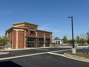 1598 Magnolia Ave, Corona, CA à louer Photo intérieure– Image 1 sur 23