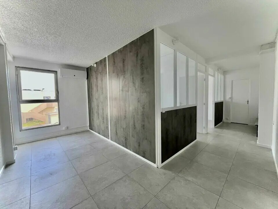 Bureau dans Antibes à louer Photo intérieure– Image 1 sur 4