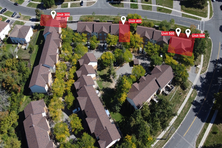 Four Fully Leased Condo Townhomes portefeuille de 4 biens à vendre sur LoopNet.fr - Aérien – Image 1 sur 5