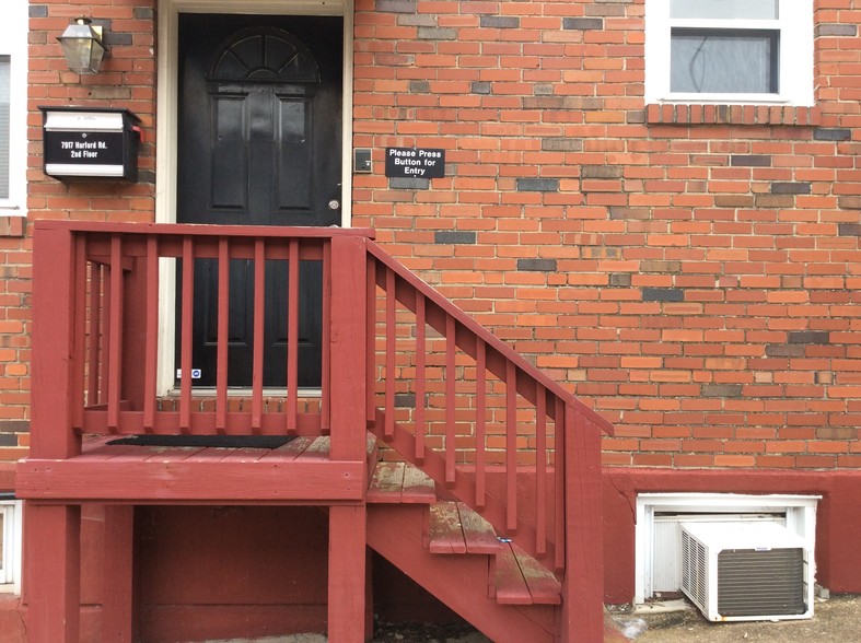 7915-7917 Harford Rd, Parkville, MD à louer - Photo de l’immeuble – Image 1 sur 16