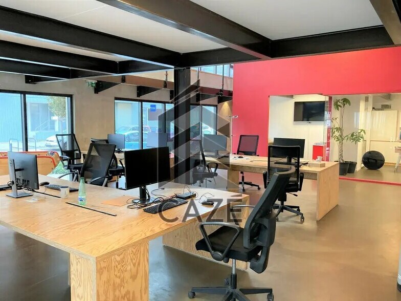 Bureau dans Bordeaux à vendre - Photo de l’immeuble – Image 1 sur 6