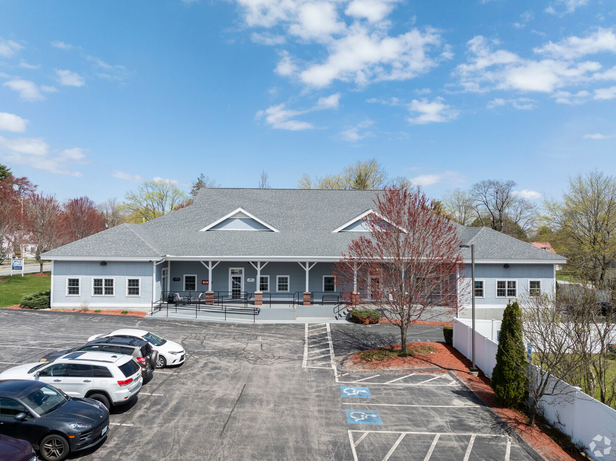 583 Daniel Webster Hwy, Merrimack, NH à louer Photo de l’immeuble– Image 1 sur 17