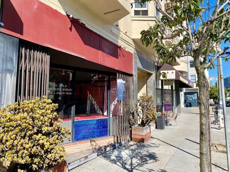 600-612 Irving St, San Francisco, CA à louer - Photo de l’immeuble – Image 3 sur 10