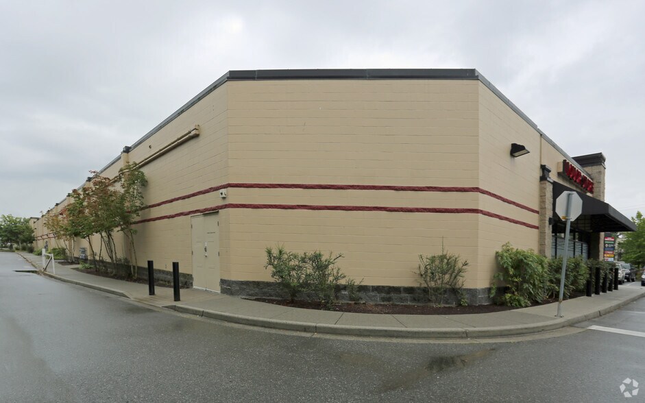 20821 Fraser Hwy, Langley, BC à louer - Photo de l’immeuble – Image 3 sur 6