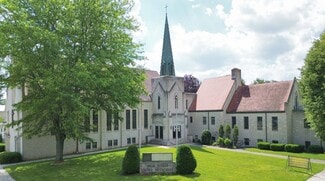 Plus de détails pour 243 W High St, Fostoria, OH - Spécialisé à vendre