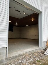 271 Milton Tpke, Milton, NY à louer Photo intérieure– Image 2 sur 8