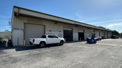3120-3126 Reynolds Rd, Lakeland, FL à louer Photo intérieure– Image 2 sur 13