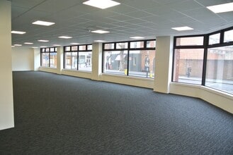 25-29 High St, Kingston Upon Thames à louer Photo intérieure– Image 2 sur 4