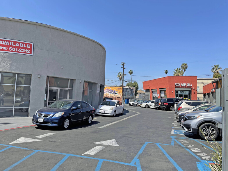 2101-2117 W Pico Blvd, Los Angeles, CA à louer - Photo de l’immeuble – Image 3 sur 9