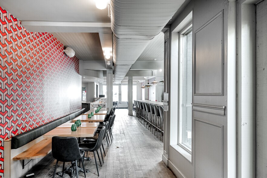 2470-2472 Rue Notre-Dame O, Montréal, QC à louer - Photo intérieure – Image 3 sur 29