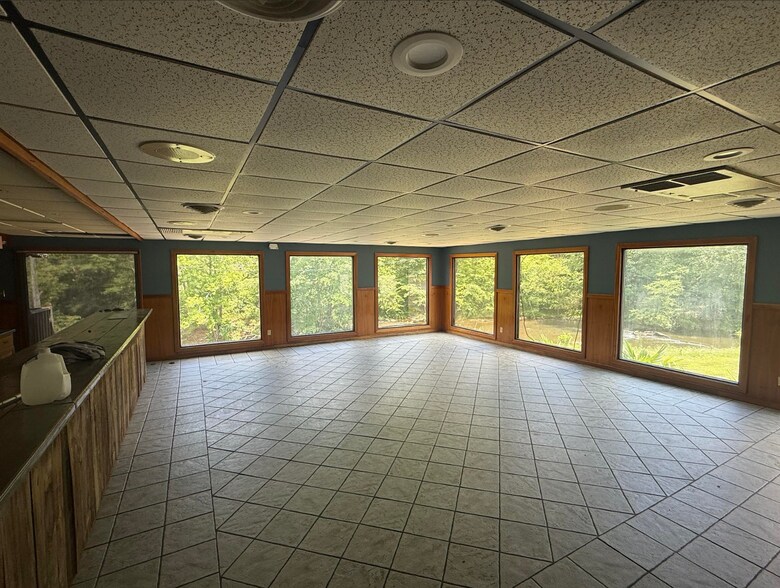 3100 N Highway 14, Greer, SC à louer - Photo de l’immeuble – Image 3 sur 14