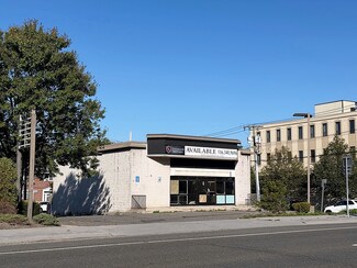 Plus de détails pour 24 Broadhollow Rd, Melville, NY - Local commercial à louer