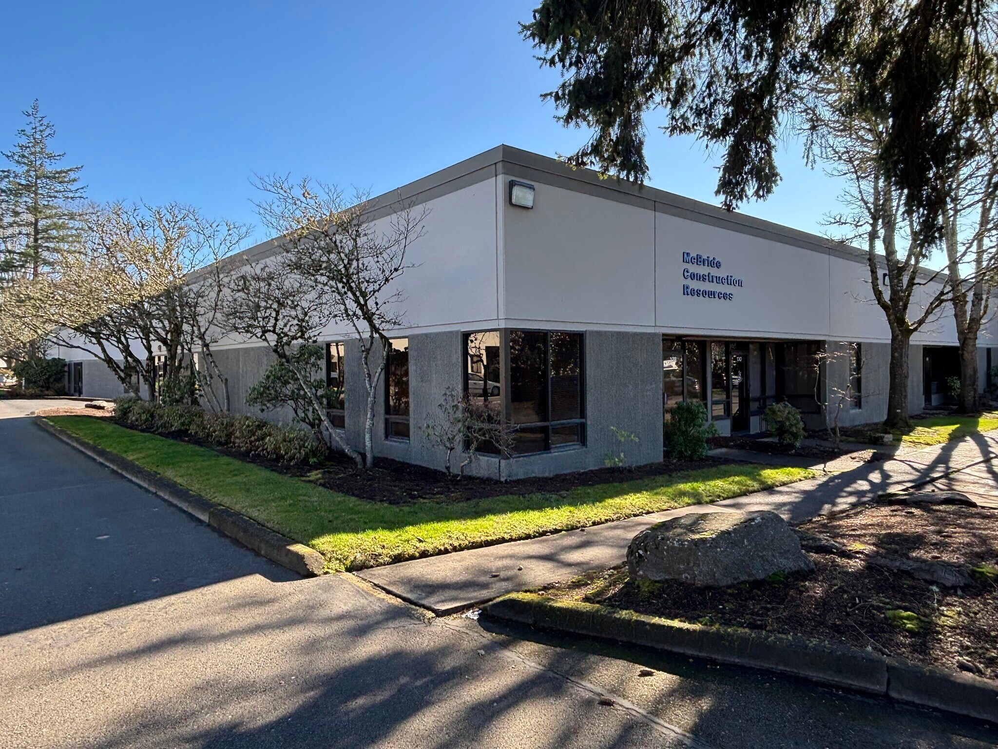 5291 NE Elam Young Pky, Hillsboro, OR à vendre Photo principale– Image 1 sur 30