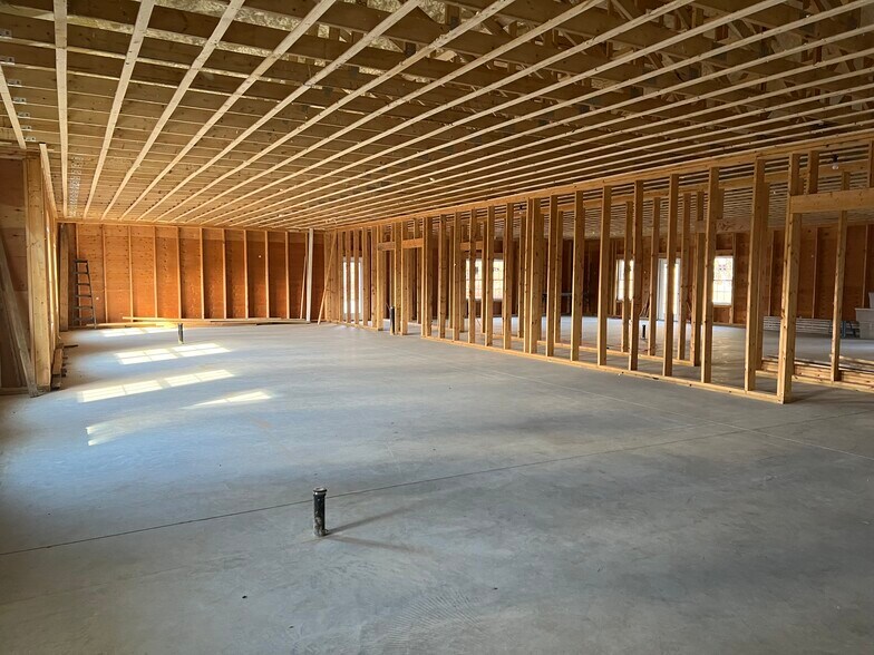 188 E Main St, Georgetown, MA à vendre - Photo de l’immeuble – Image 2 sur 5