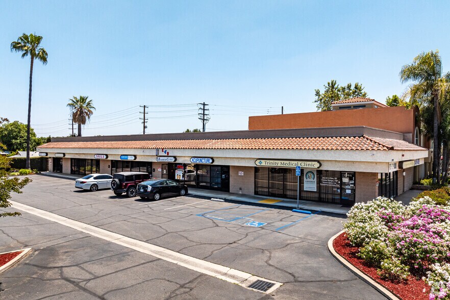 1739 S Euclid Ave, Ontario, CA à louer - Photo principale – Image 2 sur 2