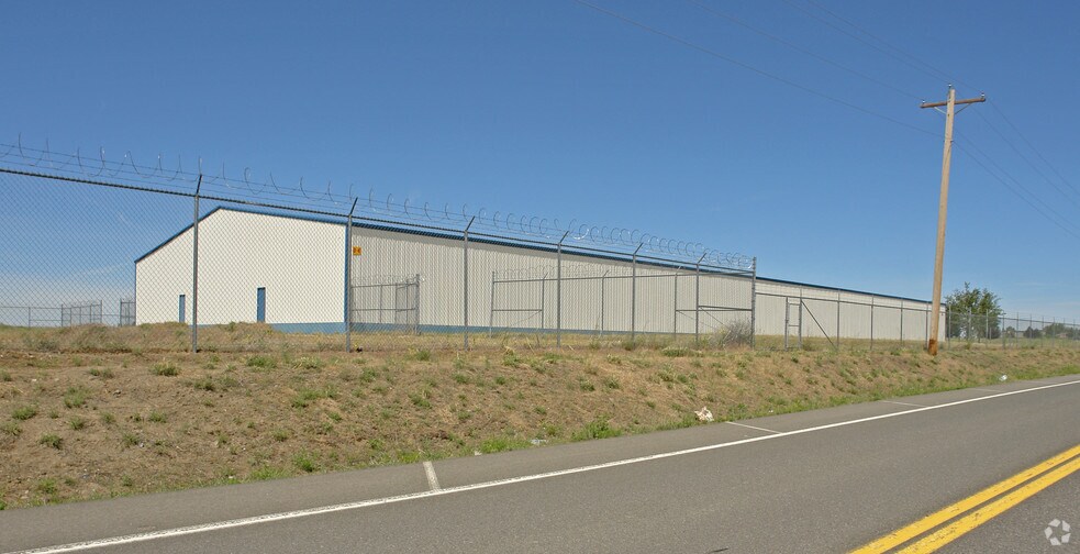 13026 W McFarlane Rd, Airway Heights, WA à louer - Photo de l’immeuble – Image 1 sur 6