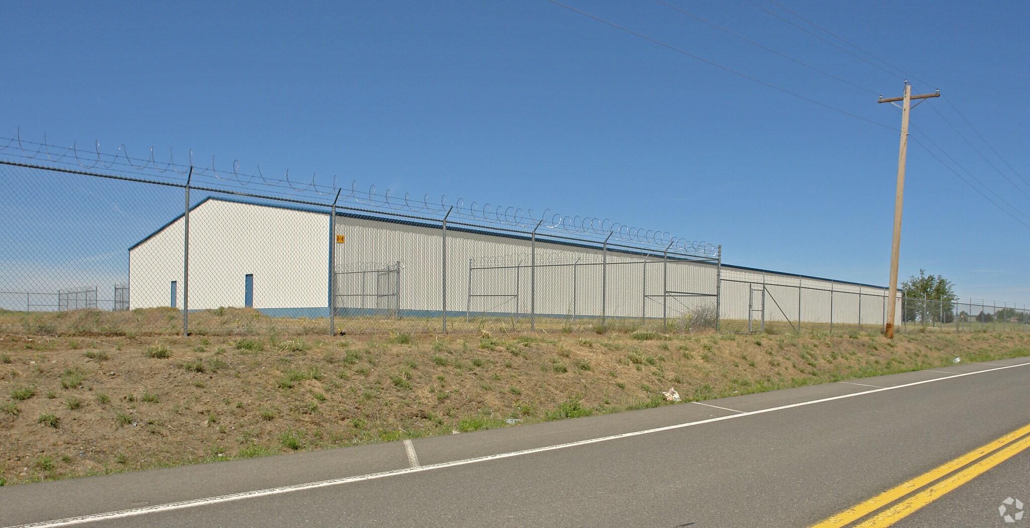 13026 W McFarlane Rd, Airway Heights, WA à louer Photo de l’immeuble– Image 1 sur 7