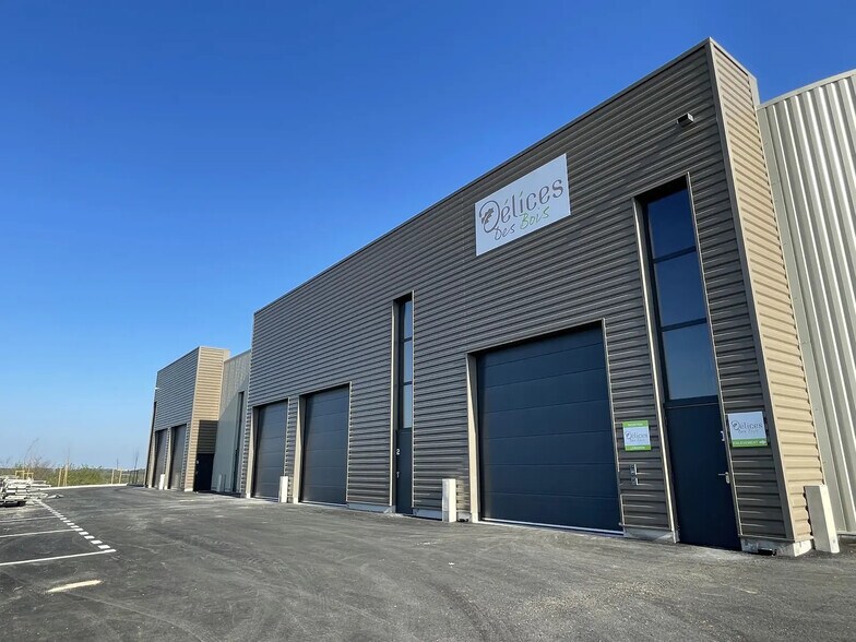 20 Rue Des Roches, Saint-Georges-d'Orques à louer - Photo de l’immeuble – Image 2 sur 4