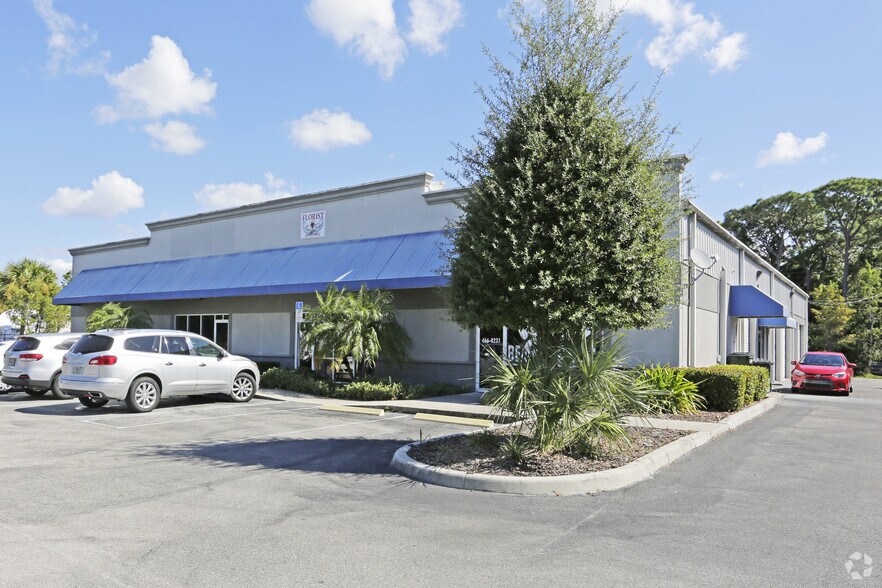 16171 San Carlos Blvd, Fort Myers, FL à louer - Photo de l’immeuble – Image 2 sur 4
