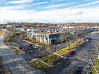 Plus de détails pour 800-820 Freeway Dr N, Columbus, OH - Bureau à louer
