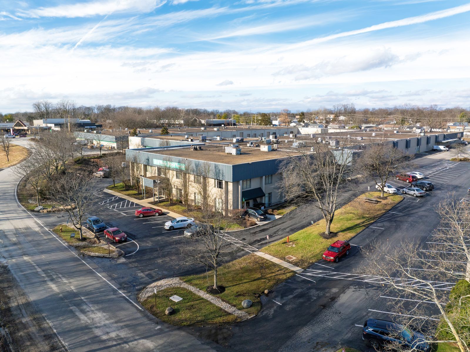 800-820 Freeway Dr N, Columbus, OH à louer Photo principale– Image 1 sur 32