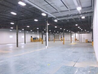 Plus de détails pour 64 Industrial Pky, Woburn, MA - Industriel/Logistique à louer