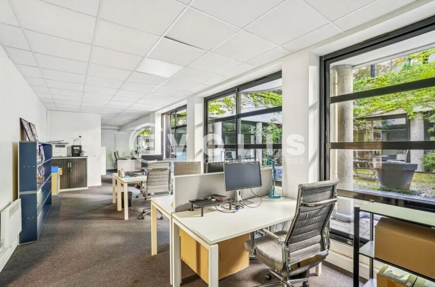 Bureau dans Boulogne-Billancourt à louer - Photo de l’immeuble – Image 3 sur 6