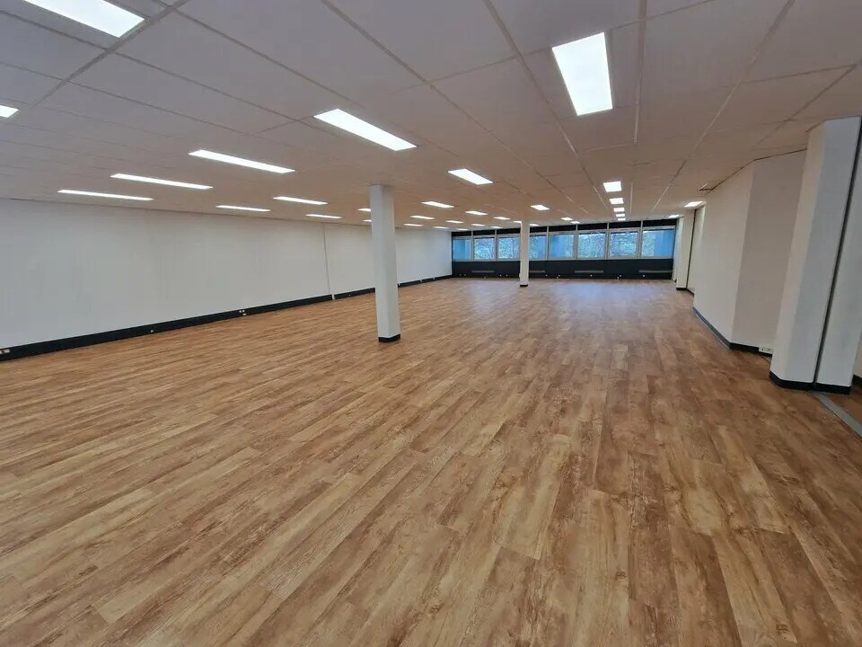 Bureau dans Valbonne à louer Photo intérieure– Image 1 sur 6