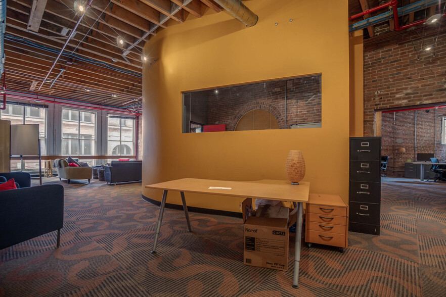 712 N 2nd St, Saint Louis, MO à louer - Photo intérieure – Image 2 sur 27