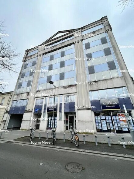 Bureau dans Bordeaux à louer - Photo de l’immeuble – Image 1 sur 10