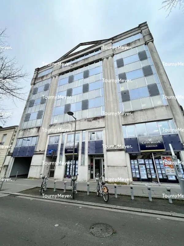 Bureau dans Bordeaux à louer Photo de l’immeuble– Image 1 sur 11