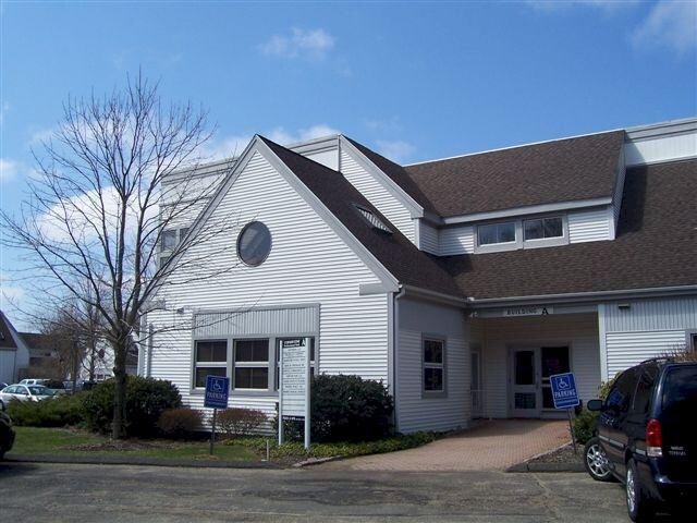 51 Sherman Hill Rd, Woodbury, CT à louer - Photo de l’immeuble – Image 2 sur 2