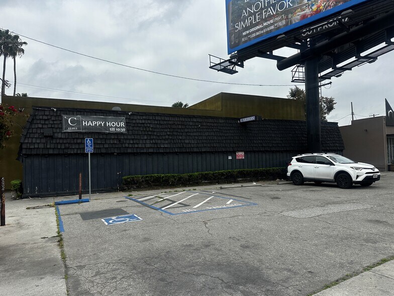 9300 Venice Blvd, Culver City, CA à louer - Photo de l’immeuble – Image 1 sur 6